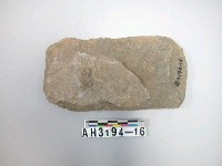 藏品(打製石斧)的圖片